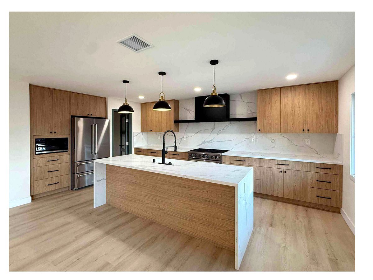 Custom solid wood kitchen cabinets, shaker doors, 1-50 units, RTA or pre-assembled